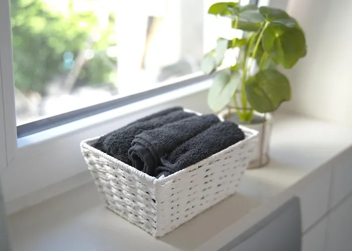 Simply Sleepy- Self Check-in *